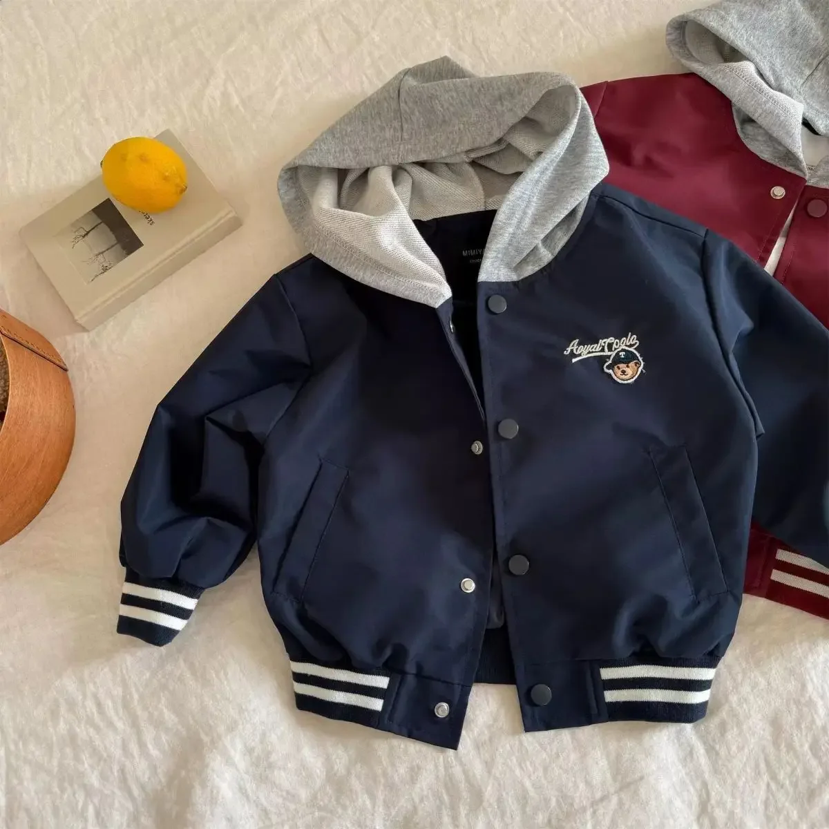 New Spring Autumn Outdoor Clothes for Children Baseball Uniform Boys Loose Casual Jacket Outerwear Girls Cartoon Hooded Jacket
New Spring Autumn Outdoor Clothes for Children Baseball Uniform Boys Loose Casual Jacket Outerwear Girls Cartoon Hooded Jacket