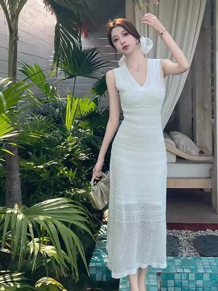 Sweet Korean Style Knitted Long Dress Summer New Fashion Slim Fit Hollow out Wrap around Knit Dress Midi Dress for Women
Sweet Korean Style Knitted Long Dress Summer New Fashion Slim Fit Hollow out Wrap around Knit Dress Midi Dress for Women