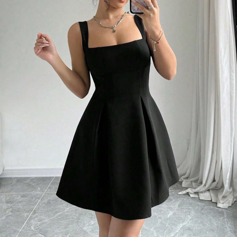 Streetwear Pleated Sleeveless A-Line Dress Office Lady Square Collar Zippers Dresses Women 2026 Summer Sexy Backless Loose Dress
Streetwear Pleated Sleeveless A-Line Dress Office Lady Square Collar Zippers Dresses Women 2026 Summer Sexy Backless Loose Dress