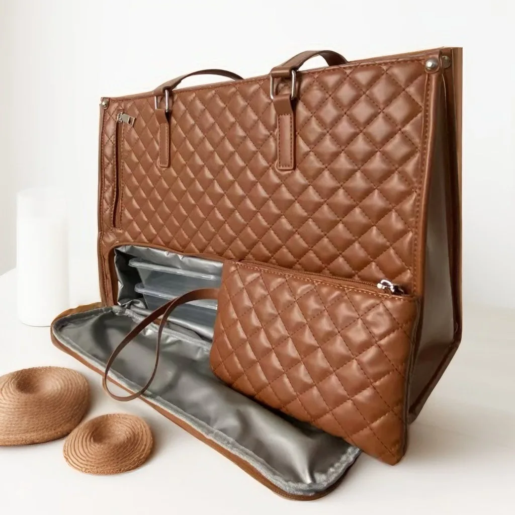 Insulated Lunch Bag with Laptop Compartment Work Commute Tote 2026 New Arrival Waterproof Quilted Handbag
Insulated Lunch Bag with Laptop Compartment Work Commute Tote 2026 New Arrival Waterproof Quilted Handbag