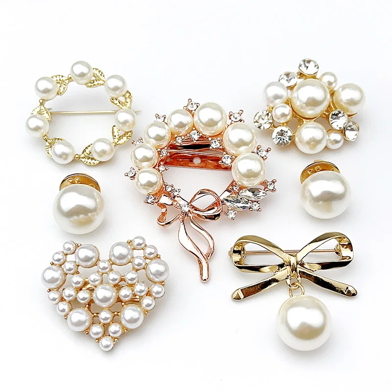 New Spring Summer Multiple Styles Pearl Rhinestone Dragonfly Wreath Brooch Women Coat Sweater Anti Fall Clothes Pin Decoration
New Spring Summer Multiple Styles Pearl Rhinestone Dragonfly Wreath Brooch Women Coat Sweater Anti Fall Clothes Pin Decoration