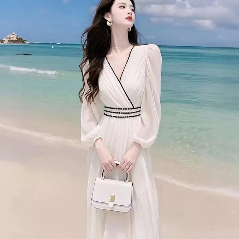 Elegant White V Neck Puff Sleeve Floor Length A Line Dress with Beaded Waist for Beach Summer Vacation
Elegant White V Neck Puff Sleeve Floor Length A Line Dress with Beaded Waist for Beach Summer Vacation