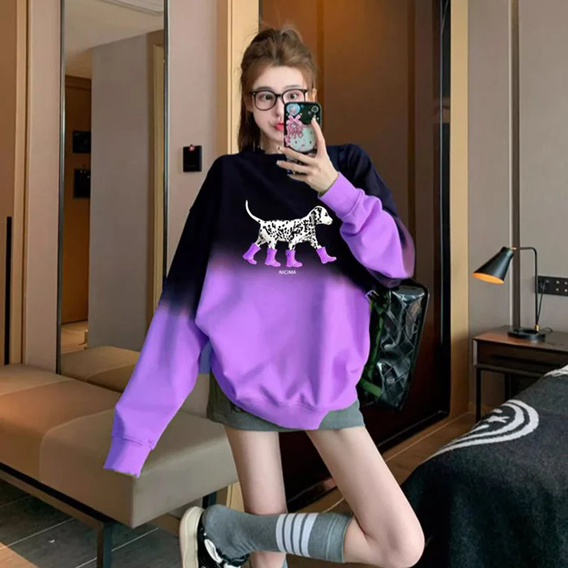 Korean Fashion Gradient Color O-neck Sweatshirts Autumn Winter Women Clothing Trend Cartoon Loose Fleece Pullovers Female Tops
Korean Fashion Gradient Color O-neck Sweatshirts Autumn Winter Women Clothing Trend Cartoon Loose Fleece Pullovers Female Tops