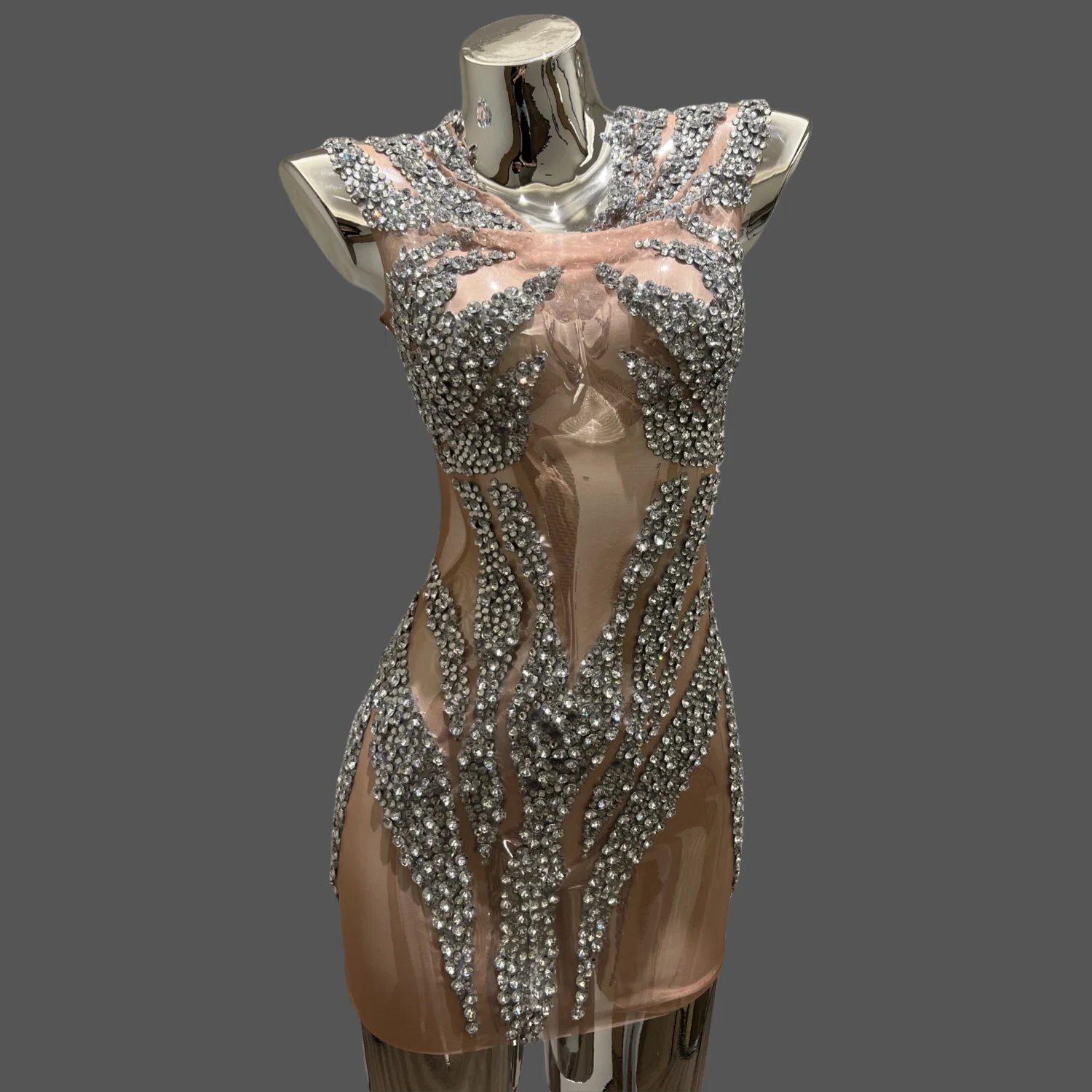 Women Sexy Rhinestone Off Shoulder Mesh Elegant Party Birthday Short Skirt Stage Performance Costume Sparkly Diamonds Mini Dress
Women Sexy Rhinestone Off Shoulder Mesh Elegant Party Birthday Short Skirt Stage Performance Costume Sparkly Diamonds Mini Dress