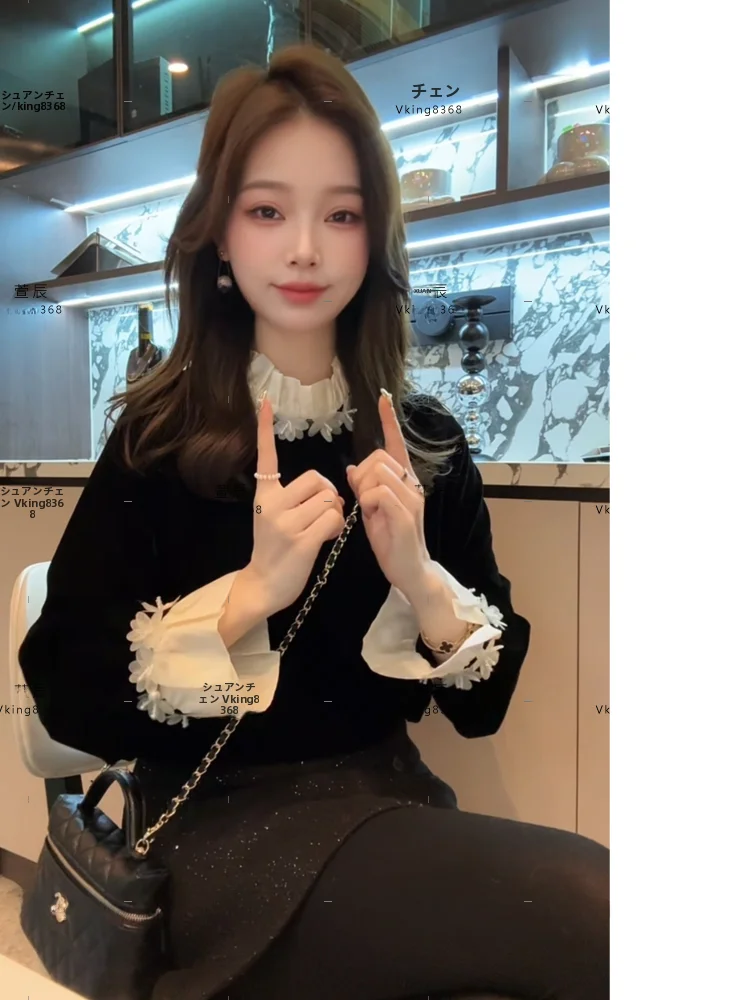 Xuanxuanchen Velvet irt with Lace Trim Unique Beautiful Small Top High-End Sensation Romantic Crime Not Guil 958
Xuanxuanchen Velvet irt with Lace Trim Unique Beautiful Small Top High-End Sensation Romantic Crime Not Guil 958