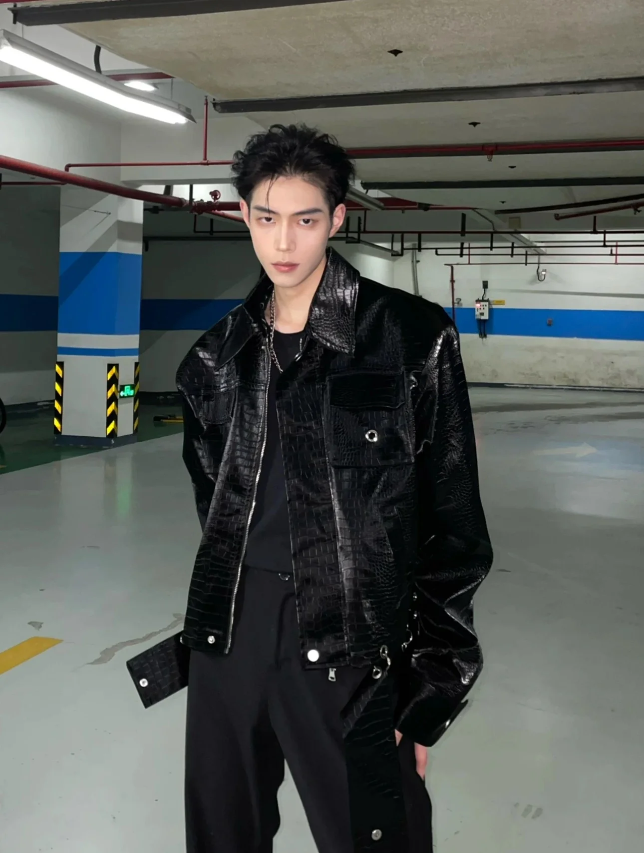 Retro American Alligator Pattern PU Leather ort Jaet Loose Fit ex Casual Outerwear Youth ular Spring Autumn Winter
Retro American Alligator Pattern PU Leather ort Jaet Loose Fit ex Casual Outerwear Youth ular Spring Autumn Winter