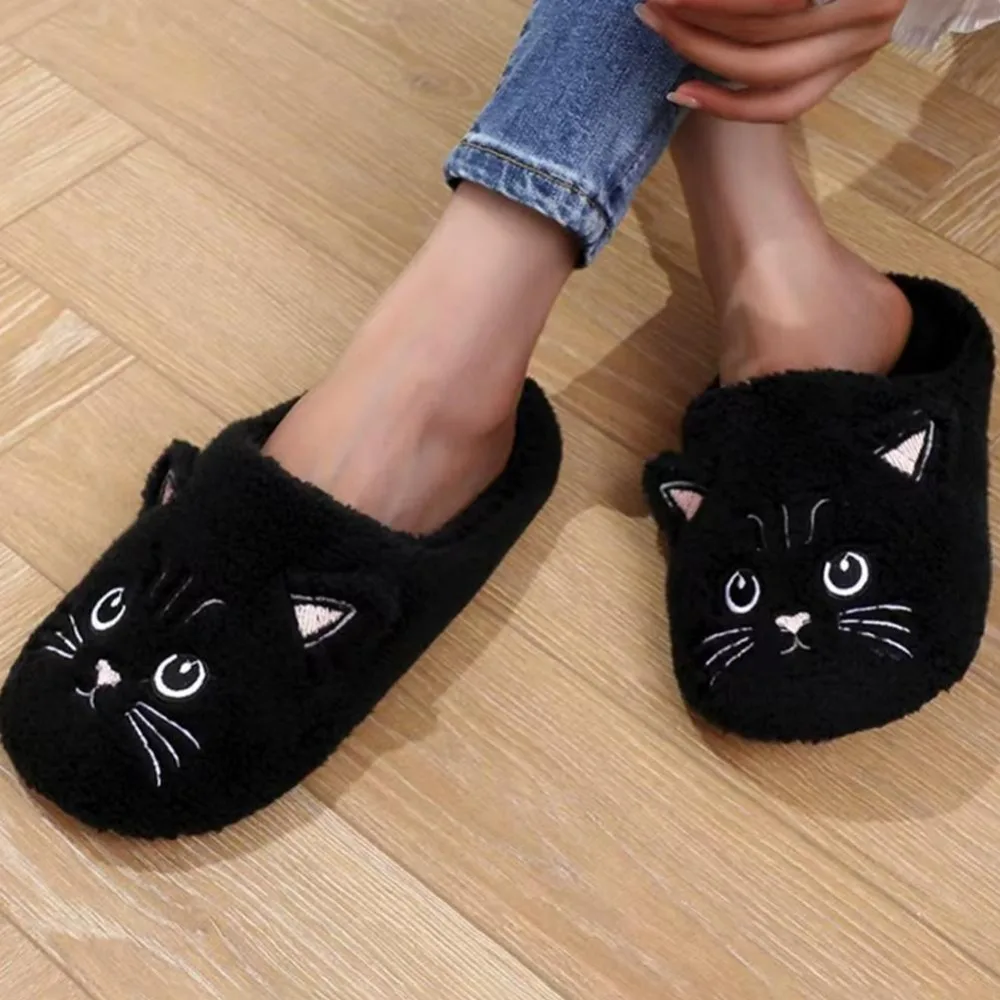 Cat Pattern Print Women's Cotton Slippers Non-Slip Winter Warm Couple Slippers Soft Fabric Fluffy Texture Home Slippers
Cat Pattern Print Women's Cotton Slippers Non-Slip Winter Warm Couple Slippers Soft Fabric Fluffy Texture Home Slippers