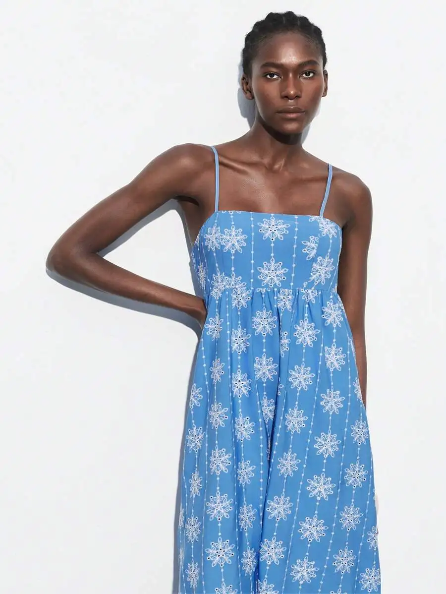Blue Floral Embroidered Sundress For Women Summer Casual Beach Party Dress
Blue Floral Embroidered Sundress For Women Summer Casual Beach Party Dress