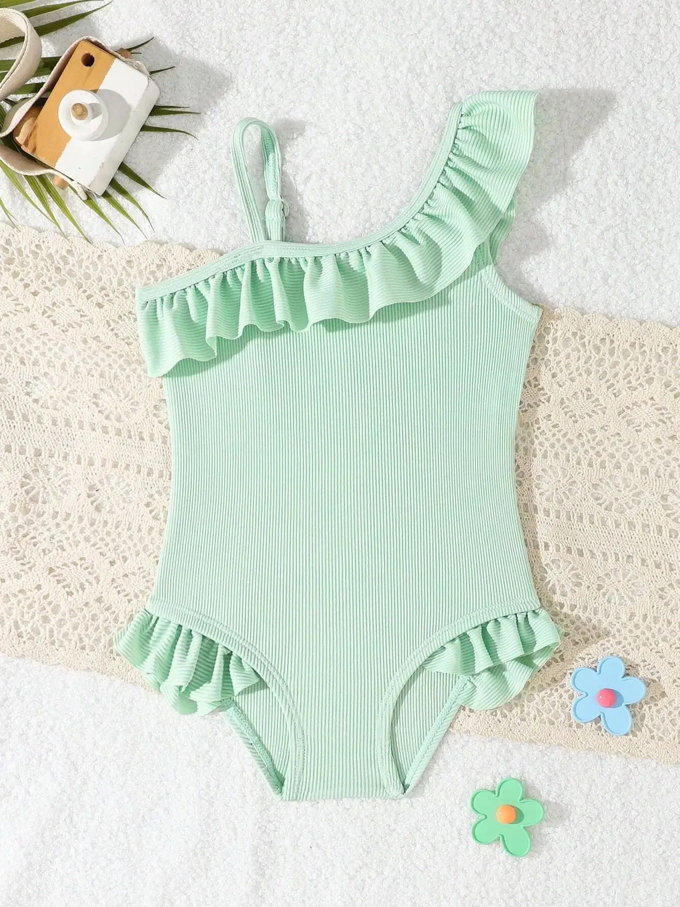 Baby Girl Solid Color Asymmetric Ruffled Neck Beach One-Piece Swimsuit
Baby Girl Solid Color Asymmetric Ruffled Neck Beach One-Piece Swimsuit