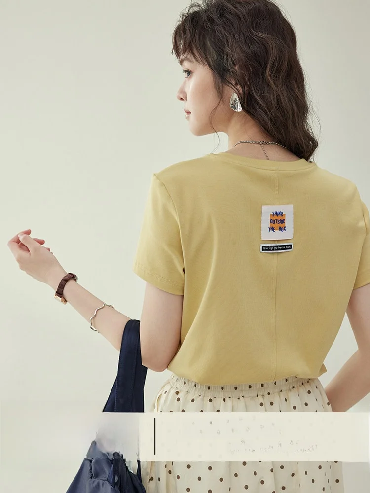 AMUU Original Pure Color round Neck Short Sleeve T-Shirt Women Summer Design Casual Style Decorative Label Shoulder Level Top
AMUU Original Pure Color round Neck Short Sleeve T-Shirt Women Summer Design Casual Style Decorative Label Shoulder Level Top