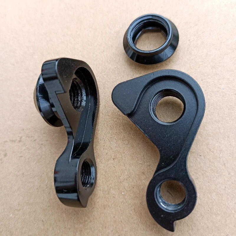 2pc Bicycle rear derailleur hanger For Bulls E-Stream EVO AM Copperhead Desert Falcon EVO Bulls #5009-545-51X Frame MECH dropout 
2pc Bicycle rear derailleur hanger For Bulls E-Stream EVO AM Copperhead Desert Falcon EVO Bulls #5009-545-51X Frame MECH dropout