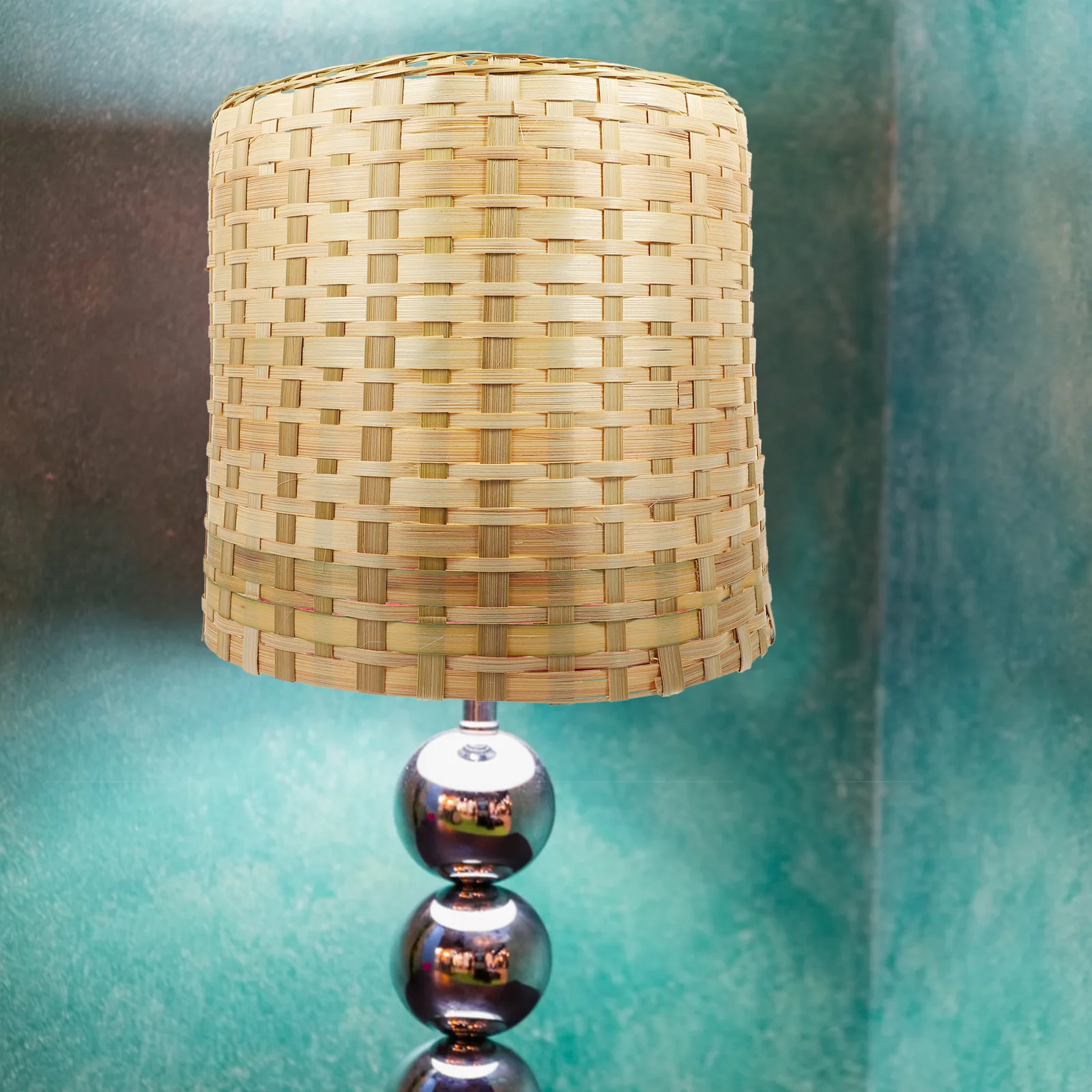 Vintage Woven Bamboo Lamp Shade Hanging Light Cover for Indoor Decor Softens Brightness Ideal for Living Room Hallway Kitchen
Vintage Woven Bamboo Lamp Shade Hanging Light Cover for Indoor Decor Softens Brightness Ideal for Living Room Hallway Kitchen