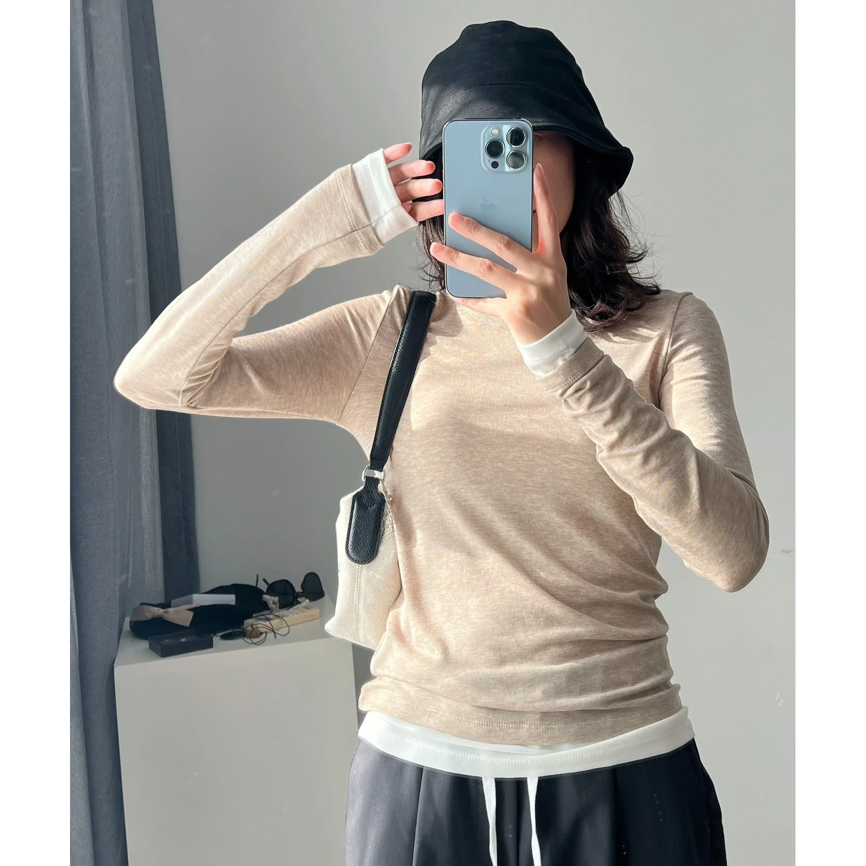 Удобный высококачественный шерстяной лонгслив для женщин, приятный к коже, 3 цвета, из смесовой шерсти, приталенный, с круглым вырезом
Удобный высококачественный шерстяной лонгслив для женщин, приятный к коже, 3 цвета, из смесовой шерсти, приталенный, с круглым вырезом