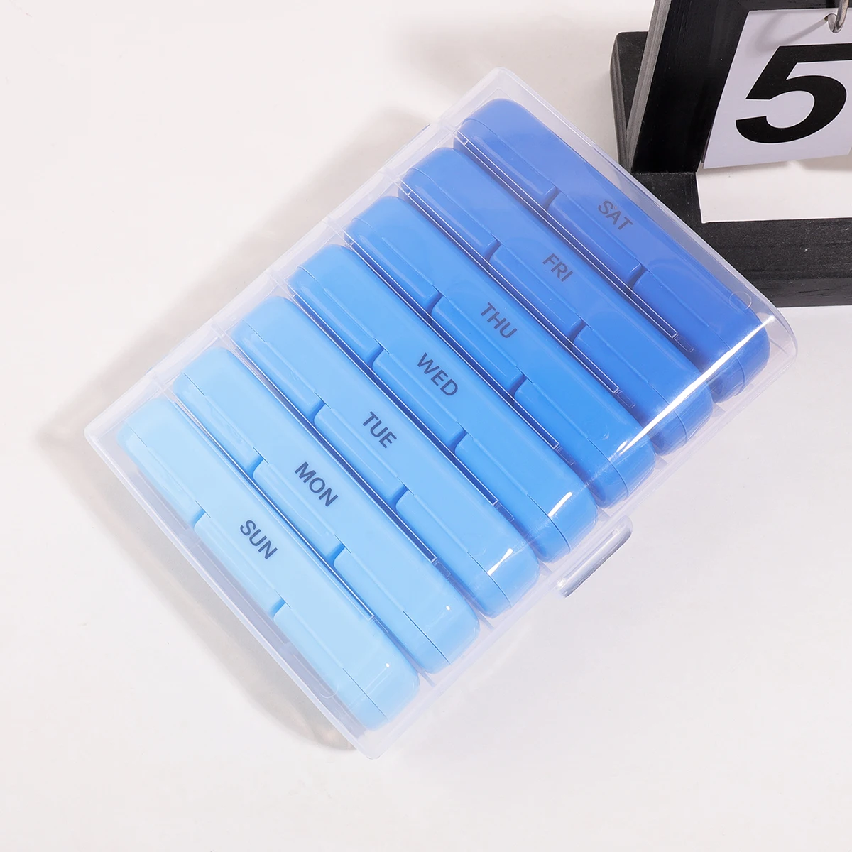 Travel Pill Organizer Weekly 7 Days, Portable 3 Times a Day Pill Box Medicine Container for Outdoor School Pharmacy Use
Travel Pill Organizer Weekly 7 Days, Portable 3 Times a Day Pill Box Medicine Container for Outdoor School Pharmacy Use