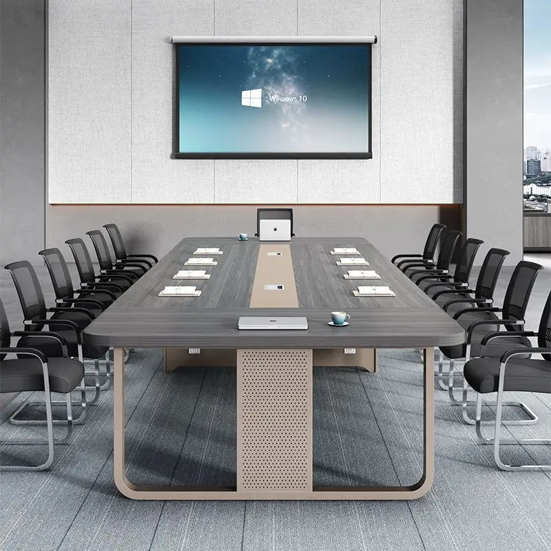 Большая конференц-зал, длинный стол для встреч, простой современный офис, стол для переговоров и учебный стол и комбинация стульев
Большая конференц-зал, длинный стол для встреч, простой современный офис, стол для переговоров и учебный стол и комбинация стульев