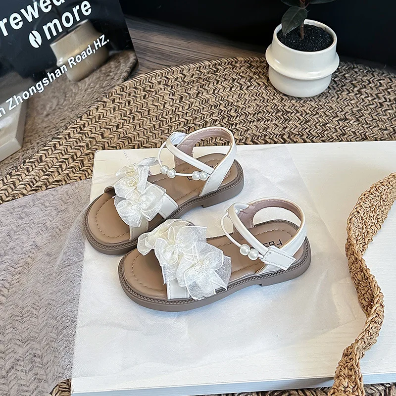 Children's Open-toed Sandals Summer Soft-soled Non-slip Baby Girl Casual Shoes Fashionable Flower Flats Sandals
Children's Open-toed Sandals Summer Soft-soled Non-slip Baby Girl Casual Shoes Fashionable Flower Flats Sandals