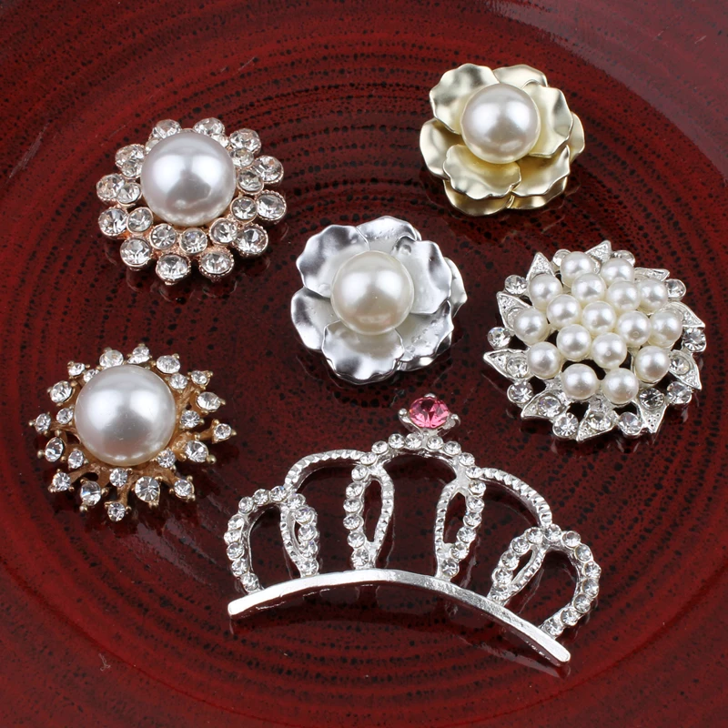 120PCS Vintage Crown/round/flower Metal Rhinestone Buttons Bling Flatback Flower Centre Crystal Buttons for Hair accessories
120PCS Vintage Crown/round/flower Metal Rhinestone Buttons Bling Flatback Flower Centre Crystal Buttons for Hair accessories