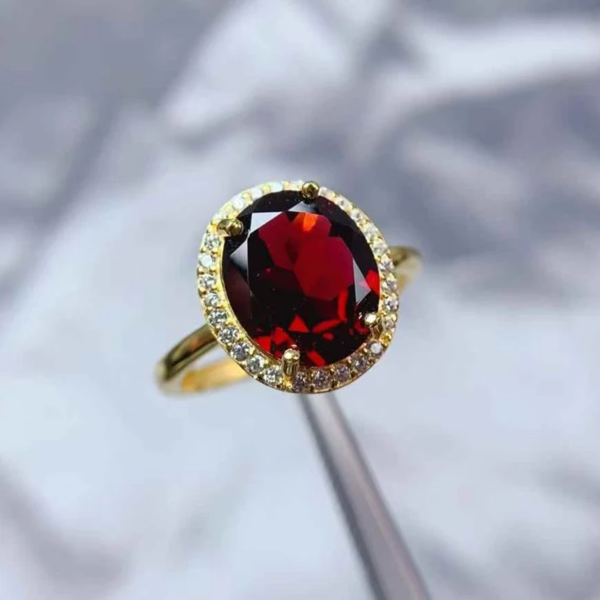 Classic Design 925 Silver Garnet Ring 9mm*11mm 3ct Natural Garnet From Mozambique Gold Plated Red Gemstone Ring
Classic Design 925 Silver Garnet Ring 9mm*11mm 3ct Natural Garnet From Mozambique Gold Plated Red Gemstone Ring