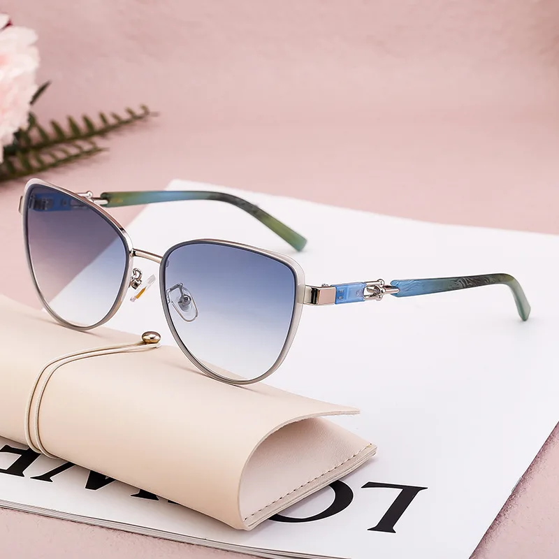 por 2024 Woman Lenses None Men Oval Resin Eyewear Casual Sunglasses Traffic Women 2024 Recommend
por 2024 Woman Lenses None Men Oval Resin Eyewear Casual Sunglasses Traffic Women 2024 Recommend