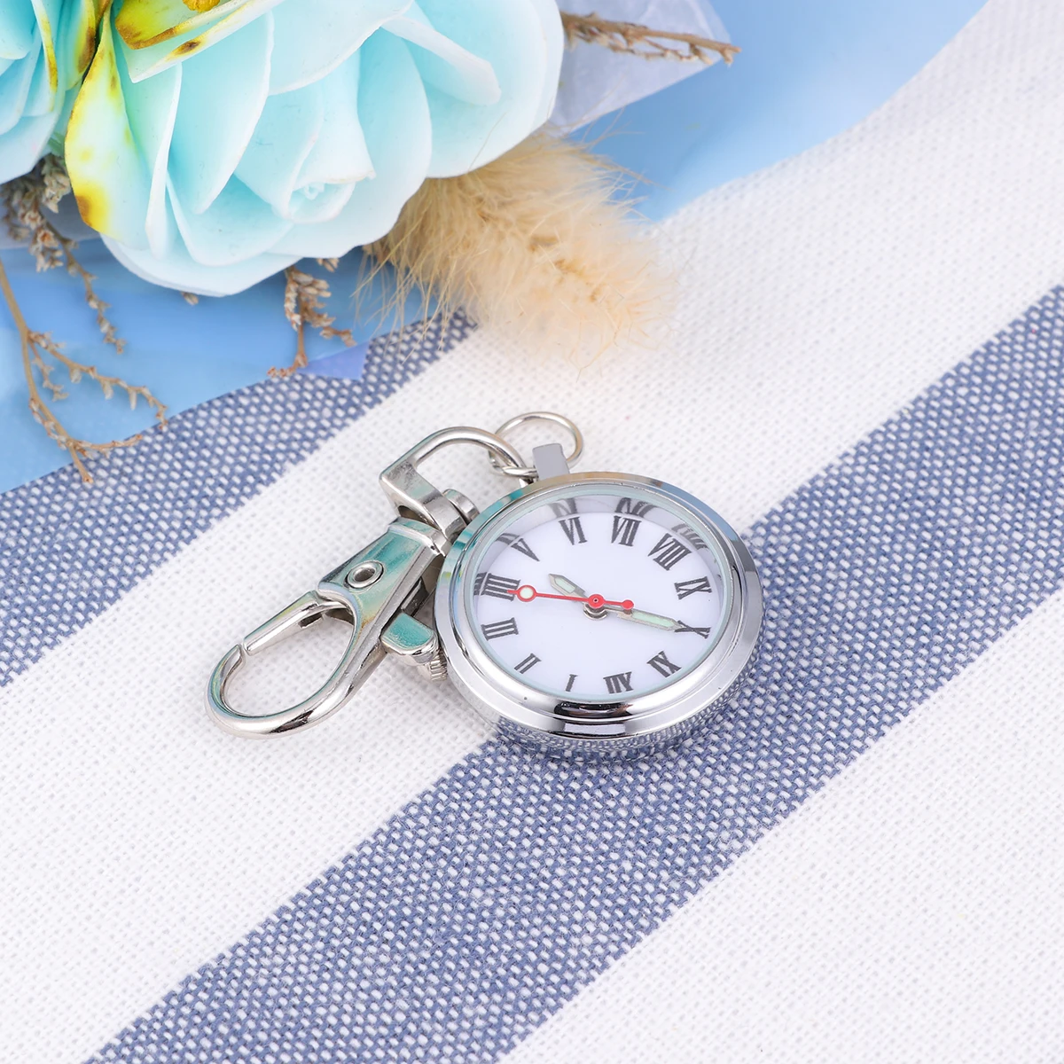Large Dial Pocket Watch Keychain Quartz Classical Keyring Big Round Design Durable Long Term Use Luminous Needle Dark Night
Large Dial Pocket Watch Keychain Quartz Classical Keyring Big Round Design Durable Long Term Use Luminous Needle Dark Night