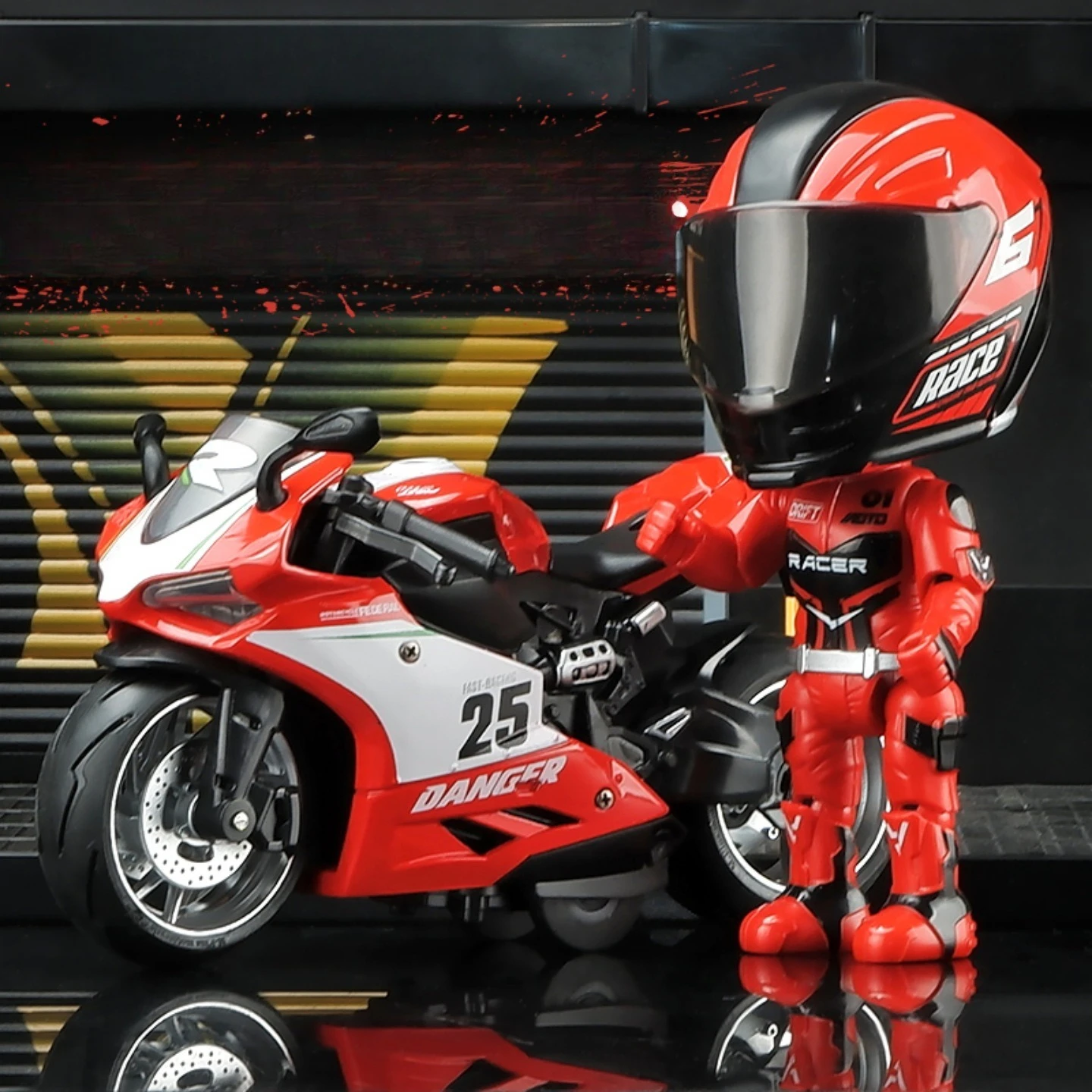 Alloy Motorcycle Rider Deformation Robot Toy Locomotive Helmet Doll Doll Model Ornament Boys Gift
Alloy Motorcycle Rider Deformation Robot Toy Locomotive Helmet Doll Doll Model Ornament Boys Gift