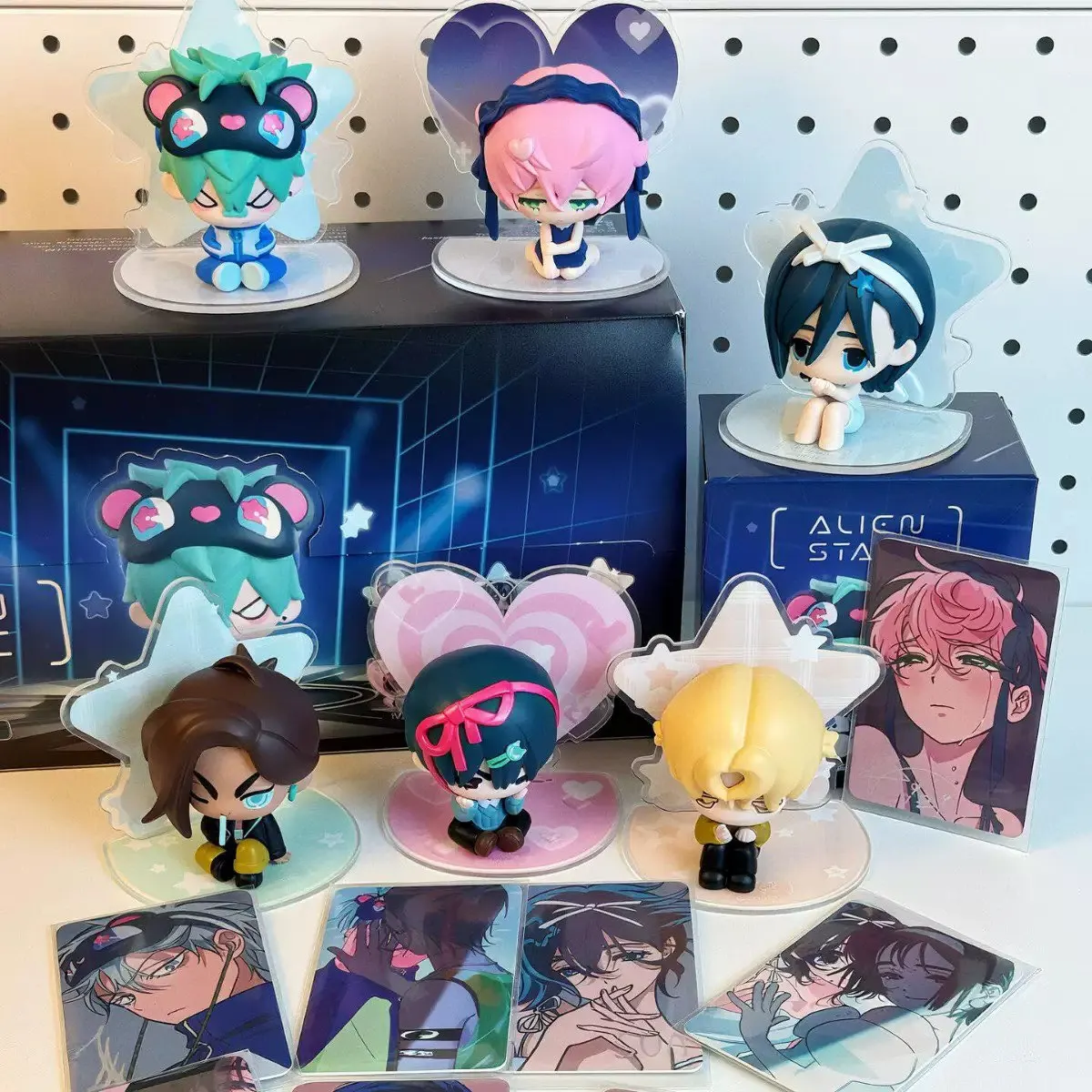 Original Alien Stage Free Stage Blind Box Toys Rabbit Series Mizi Sua Ivan Till Luka Hyuna Anime Figures Peripheral Ornaments
Original Alien Stage Free Stage Blind Box Toys Rabbit Series Mizi Sua Ivan Till Luka Hyuna Anime Figures Peripheral Ornaments