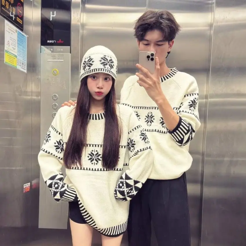 Свободные парные свитера Cisas с узором снежинки, вязаные, зимние, модные, в скандинавском стиле, мягкие, из полиэстера, повседневные, уютные топы
Свободные парные свитера Cisas с узором снежинки, вязаные, зимние, модные, в скандинавском стиле, мягкие, из полиэстера, повседневные, уютные топы