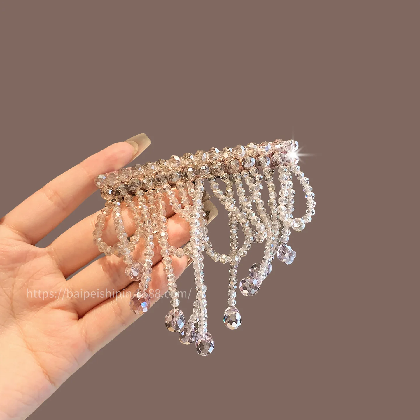 Rhinestone Tassel Duckbill Hair Claw Spring Loaded for Women Forehead Bangs Baby Hair Non Slip Top Hairpin
Rhinestone Tassel Duckbill Hair Claw Spring Loaded for Women Forehead Bangs Baby Hair Non Slip Top Hairpin