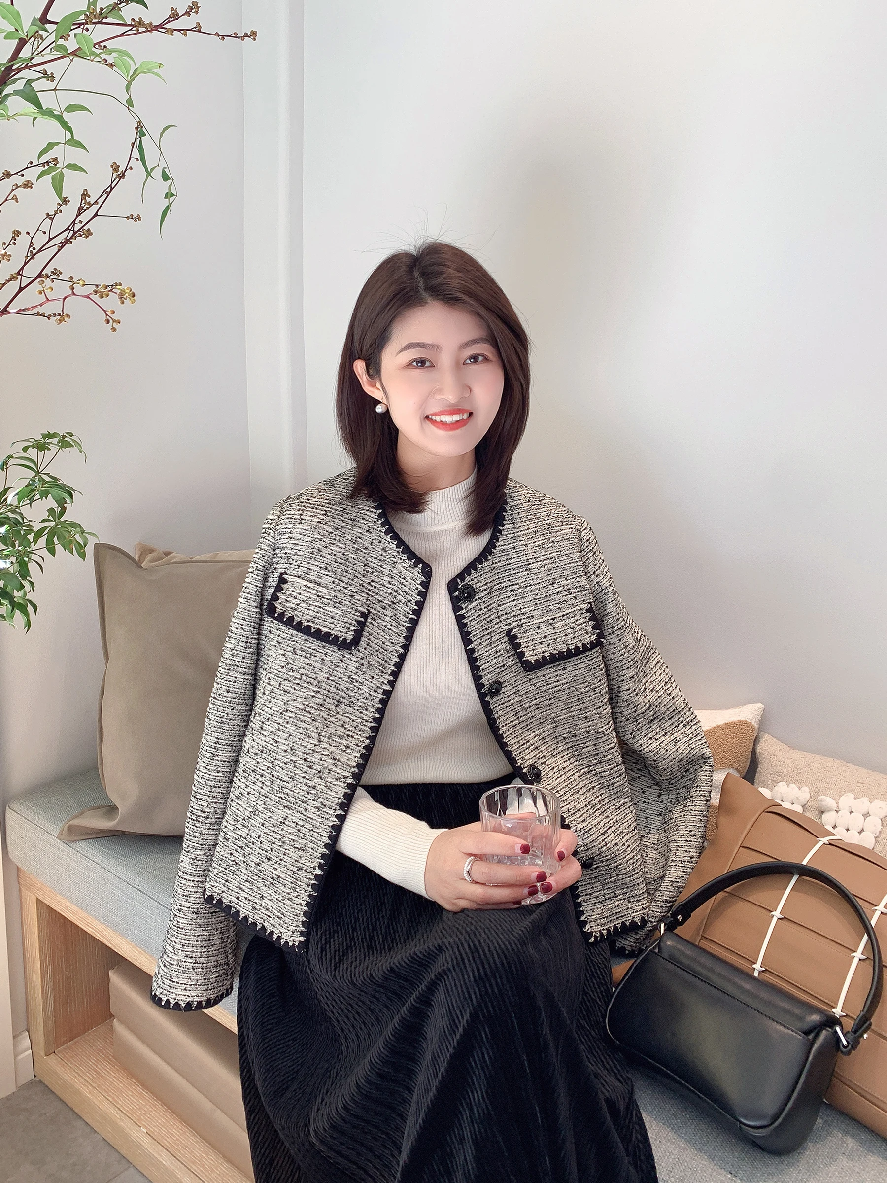 Женское шерстяное пальто Zillal с цветочным принтом в стиле ретро, прямого кроя, на пуговицах, весеннее
Женское шерстяное пальто Zillal с цветочным принтом в стиле ретро, прямого кроя, на пуговицах, весеннее