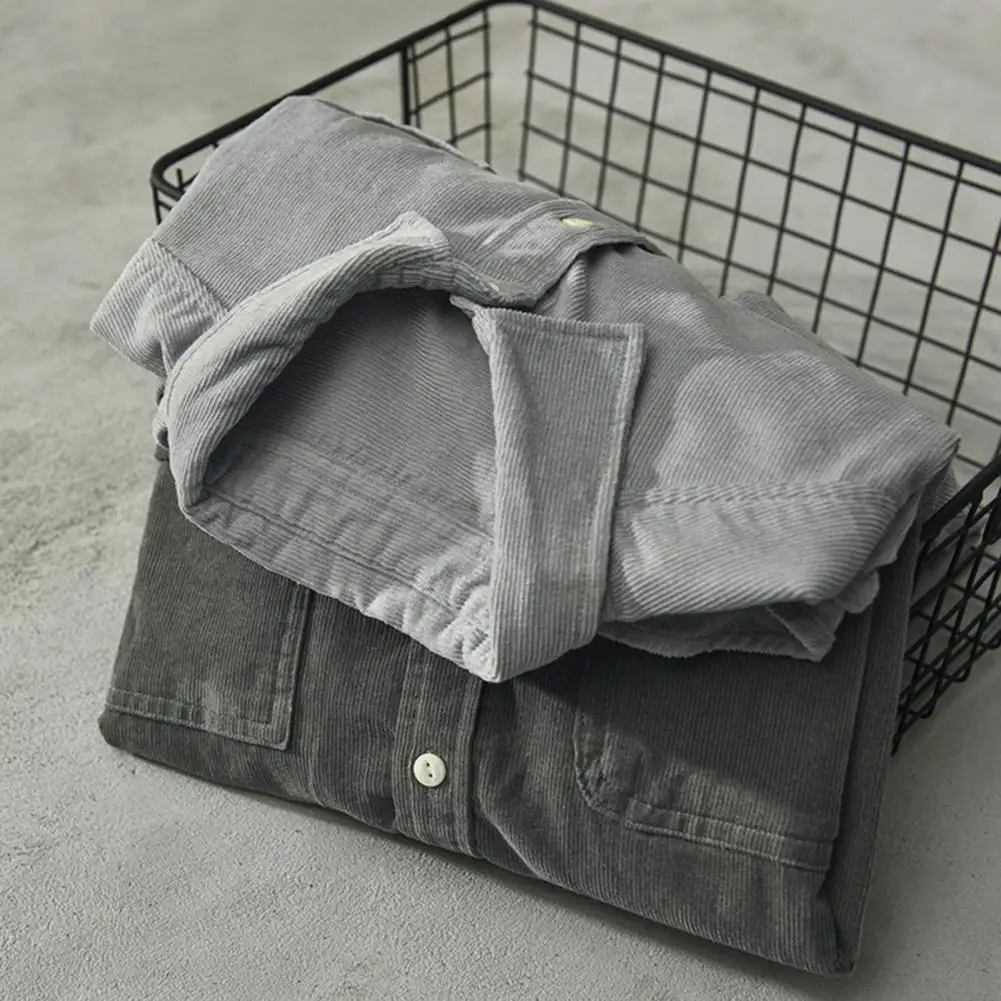 Casual Button-up Shirt Men Loose Fit Shirt Men's Corduroy Cargo Workwear Shirt with Chest Pockets Turn-down Collar for Outdoor
Casual Button-up Shirt Men Loose Fit Shirt Men's Corduroy Cargo Workwear Shirt with Chest Pockets Turn-down Collar for Outdoor