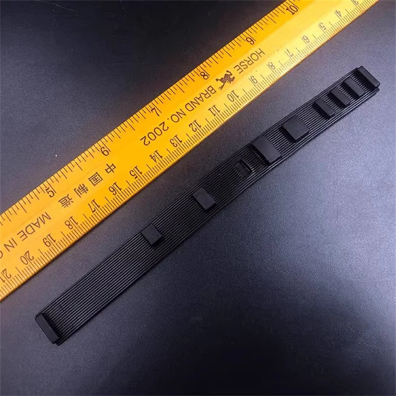 1/6 Soldier Modern Scene Belt High Quality Model Accessories Toy Fit 12'' Action Figure HT Body In Stock
1/6 Soldier Modern Scene Belt High Quality Model Accessories Toy Fit 12'' Action Figure HT Body In Stock