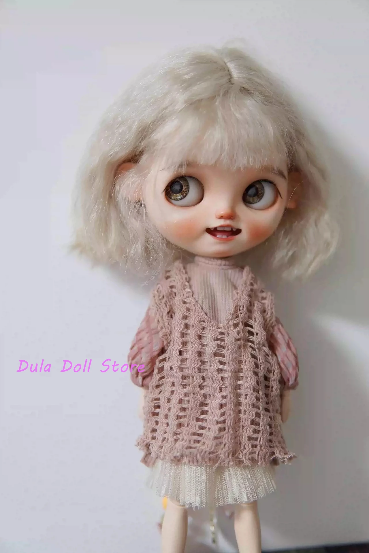 Dula Doll Clothes Dress Tea dyed pink openwork Blythe ob24 ob22 Azone Licca ICY JerryB 1/6 Bjd Doll Accessories
Dula Doll Clothes Dress Tea dyed pink openwork Blythe ob24 ob22 Azone Licca ICY JerryB 1/6 Bjd Doll Accessories
