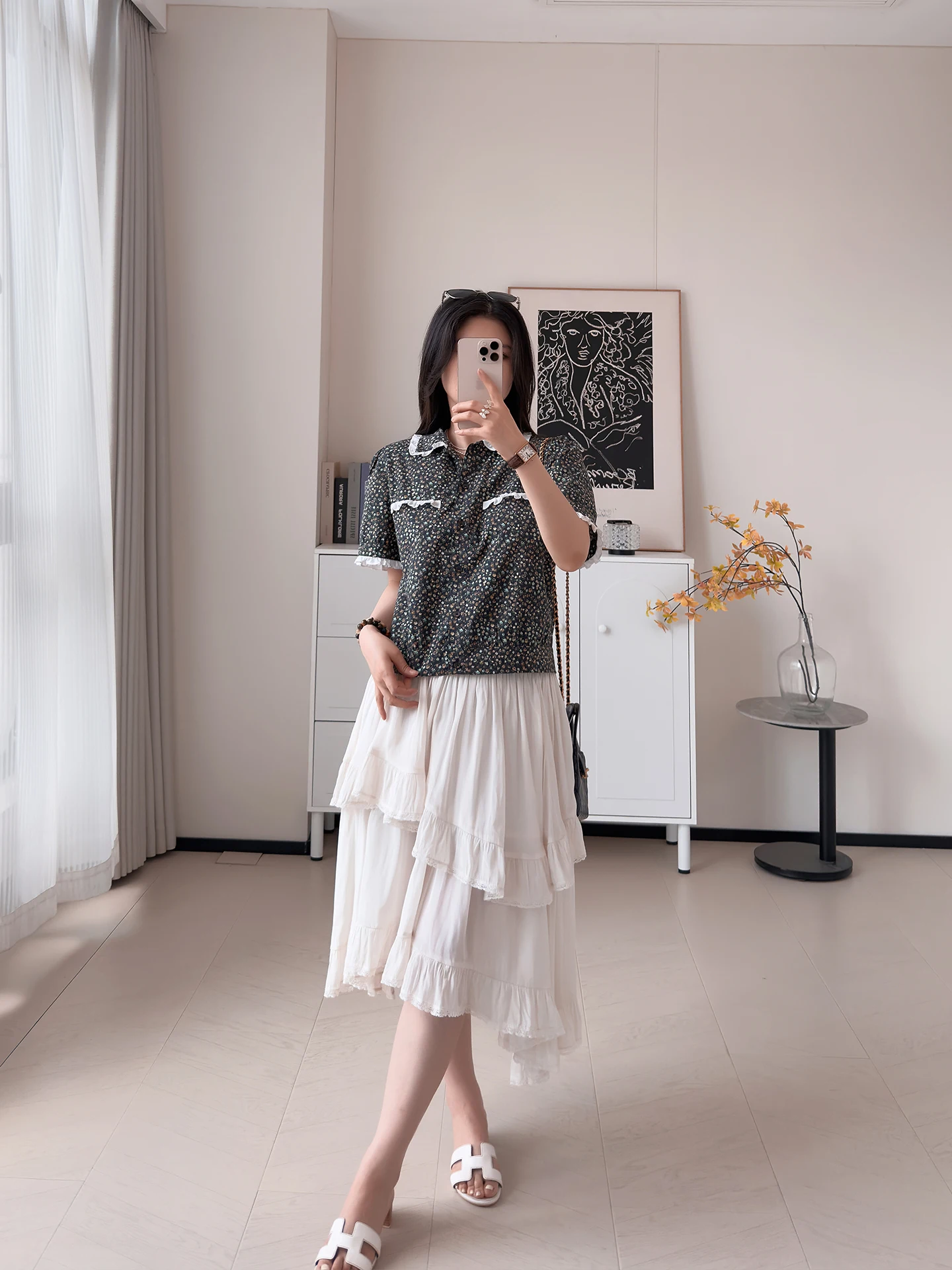 Pure Cotton Short Sleeve Floral Print Shirt Women's Black Ruffle Collar Patchwork Top Breathable Skin-Friendly Straight Cut
Pure Cotton Short Sleeve Floral Print Shirt Women's Black Ruffle Collar Patchwork Top Breathable Skin-Friendly Straight Cut