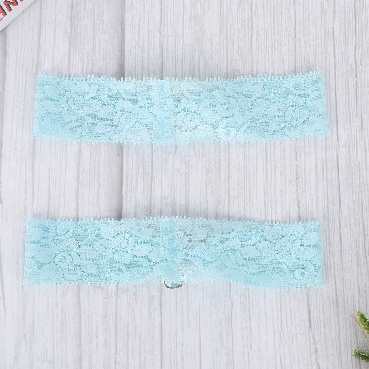 2Pcs Lace Garter Wedding Bride Adjustable Elastic Crystal Pendant Sky-Blue Wedding Garters for Bride Bridal Party Prom
2Pcs Lace Garter Wedding Bride Adjustable Elastic Crystal Pendant Sky-Blue Wedding Garters for Bride Bridal Party Prom