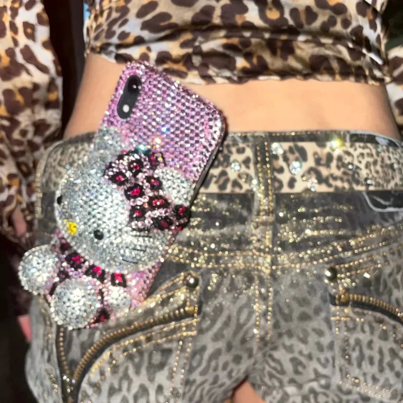 Rhinestone Bling Crystal Phone Case Chain For IPhone 16 12 13 14 15pro Max X Xs XR 7 8 Plus SE 2 3 10 Transparent Bumper Cover
Rhinestone Bling Crystal Phone Case Chain For IPhone 16 12 13 14 15pro Max X Xs XR 7 8 Plus SE 2 3 10 Transparent Bumper Cover