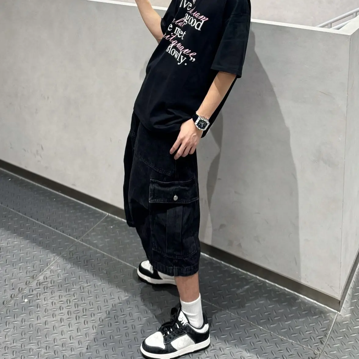 Ретро-джинсы в американском стиле, широкие, семифутовые, унисекс, свободные, с широкими штанинами, летние, универсальные, повседневные, прямого кроя
Ретро-джинсы в американском стиле, широкие, семифутовые, унисекс, свободные, с широкими штанинами, летние, универсальные, повседневные, прямого кроя