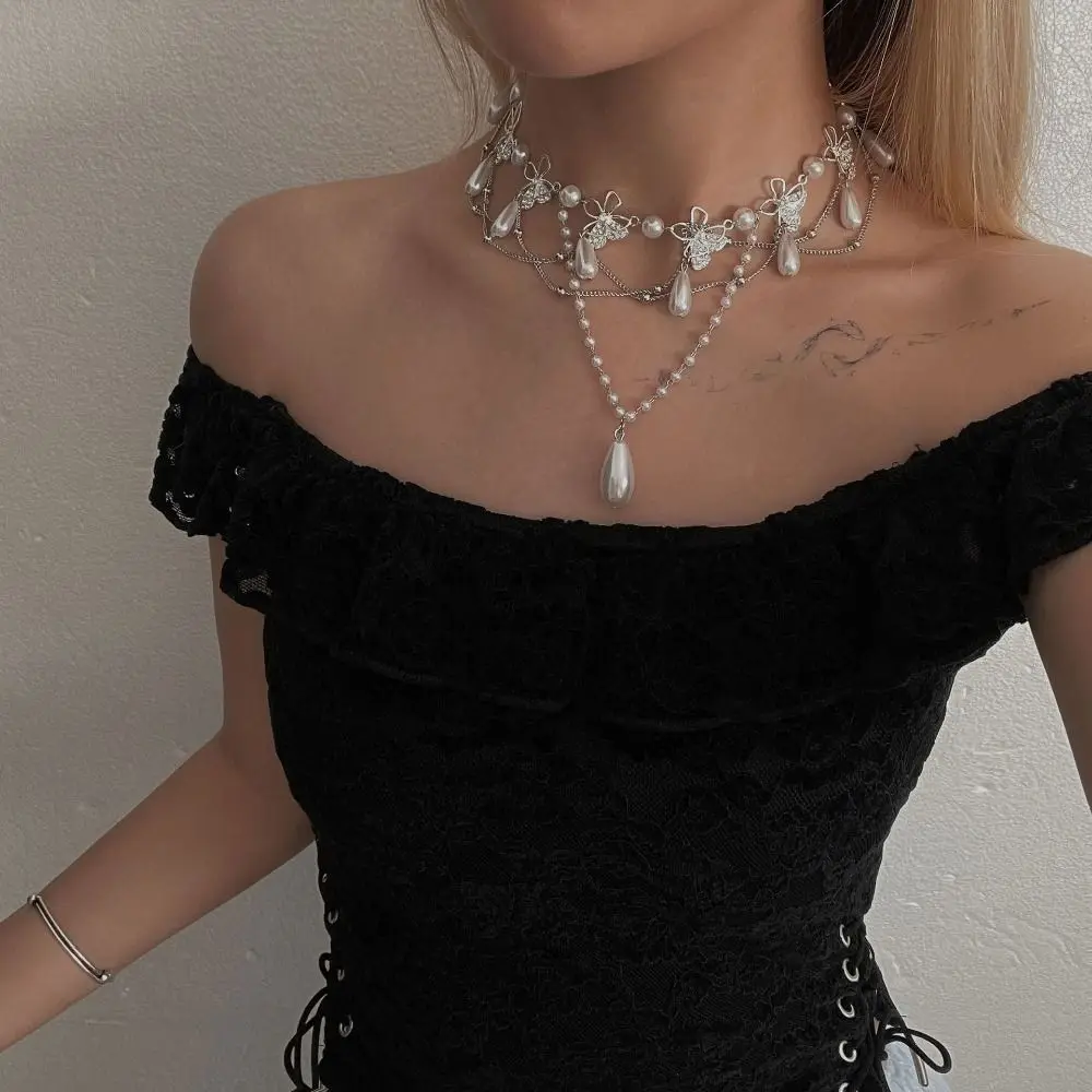Exquisite Butterfly Pearl Necklace Rhinestone Hollow Elegant Choker Beaded Neck Jewelry Accessory Women Collarbone Chain
Exquisite Butterfly Pearl Necklace Rhinestone Hollow Elegant Choker Beaded Neck Jewelry Accessory Women Collarbone Chain