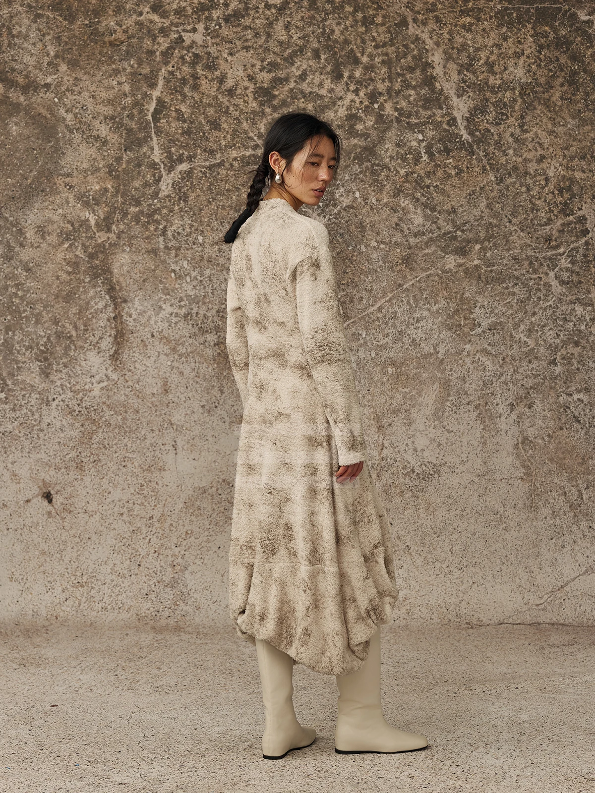 New alpw Independent Design Stand-Cut Flower Bud Dr Chinese Sle Irregular Hem l Waist Long Sve V-Ne Dr
New alpw Independent Design Stand-Cut Flower Bud Dr Chinese Sle Irregular Hem l Waist Long Sve V-Ne Dr