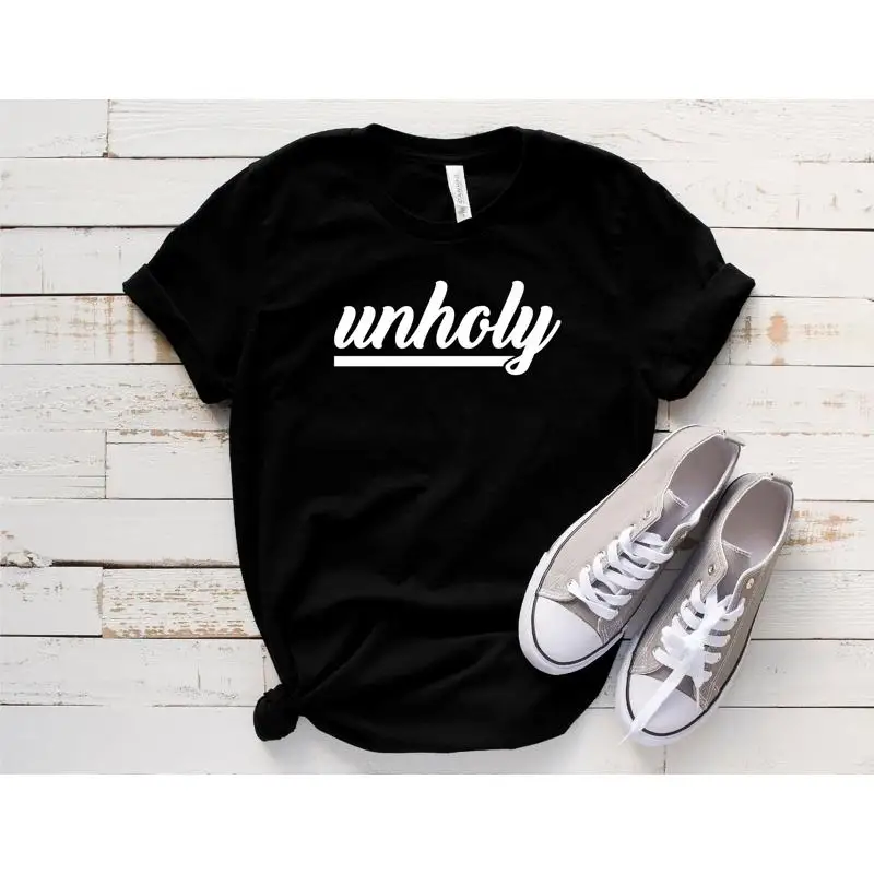 Футболка Unholy, винтажная одежда
Футболка Unholy, винтажная одежда