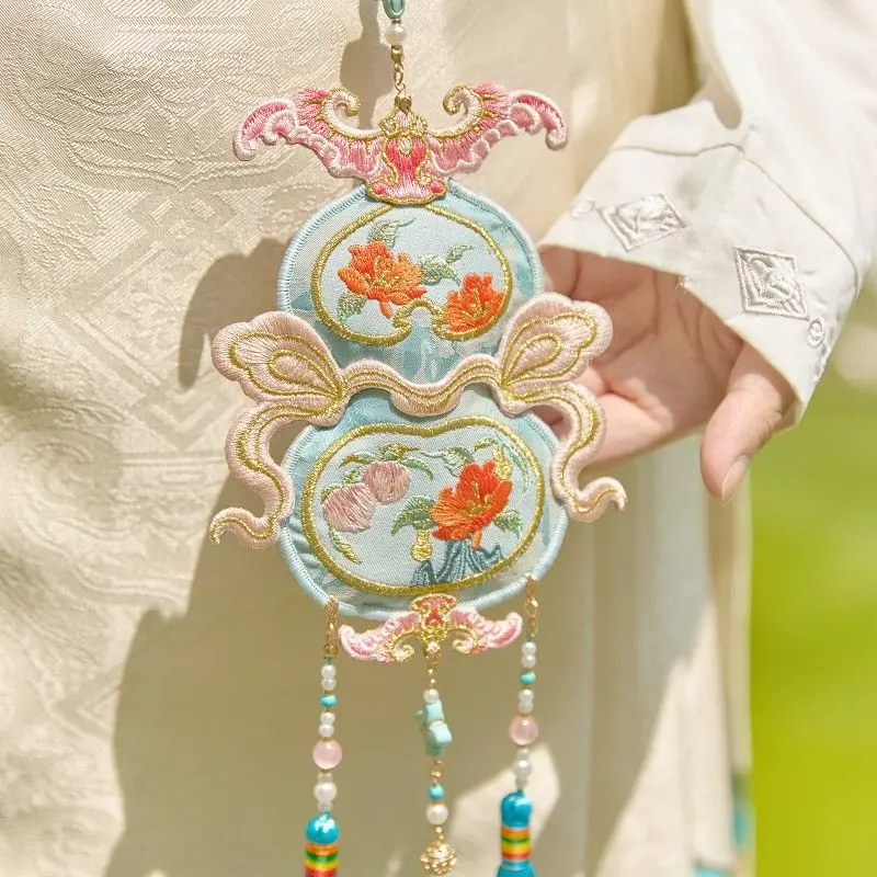 Lucky Fulu Palace Lantern оригинальная двусторонняя вышивка реставрационная тыква саше Hanfu Ban Step антикварная подвеска сумка подвески
Lucky Fulu Palace Lantern оригинальная двусторонняя вышивка реставрационная тыква саше Hanfu Ban Step антикварная подвеска сумка подвески