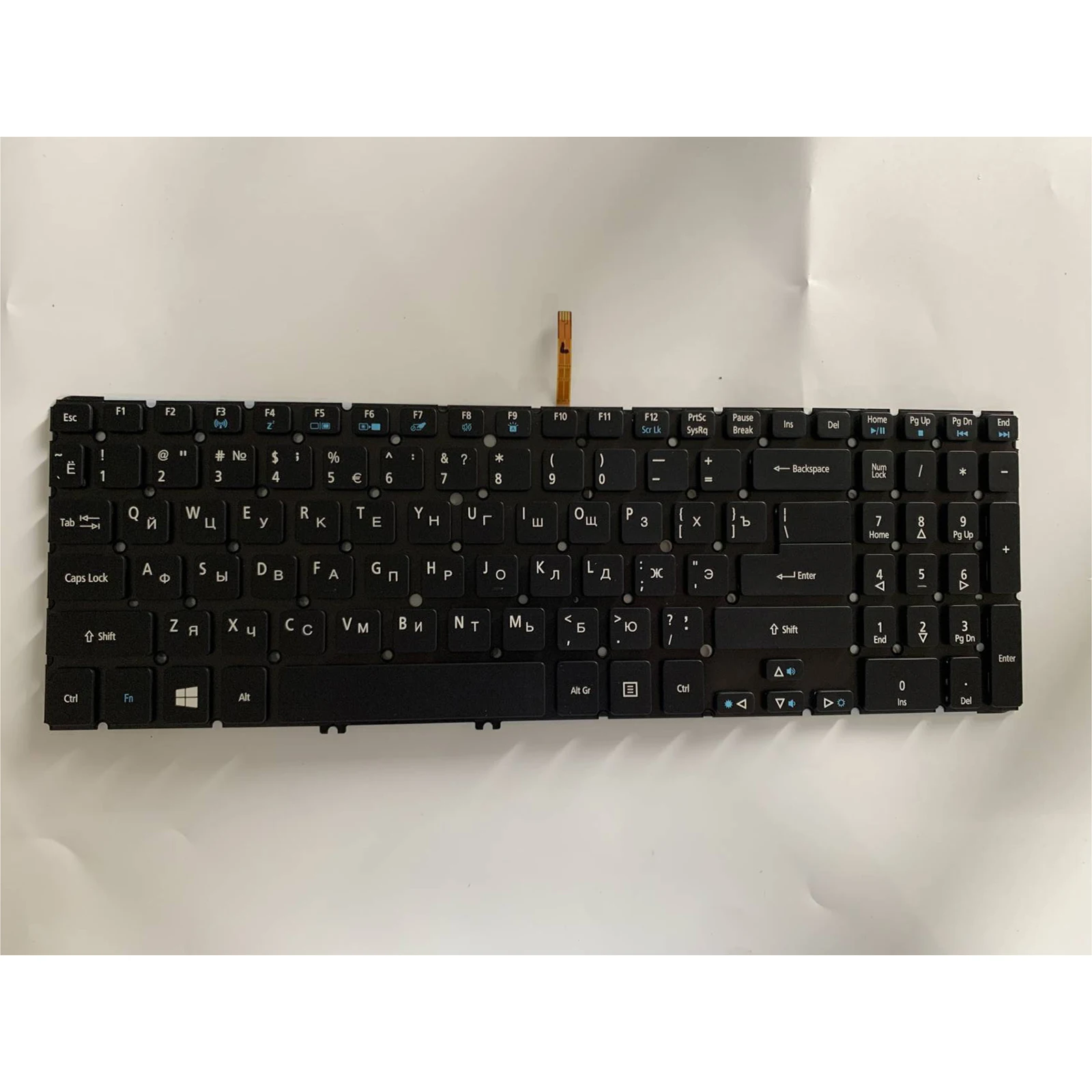 RU Layout for Acer Aspire V5-531 V5-551 V5-552 V5-571 V5-571G V5-571P V5-572 Laptop Keyboard
RU Layout for Acer Aspire V5-531 V5-551 V5-552 V5-571 V5-571G V5-571P V5-572 Laptop Keyboard