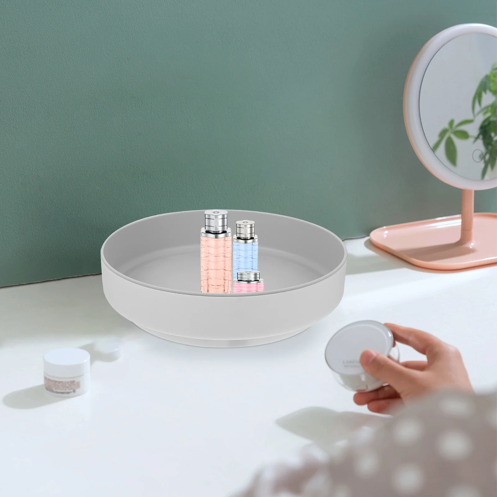 1Pcs Rotating Storage Plate White Multi-Function Organizer for Bathroom Seasoning Bottle Holder Practical 
1Pcs Rotating Storage Plate White Multi-Function Organizer for Bathroom Seasoning Bottle Holder Practical