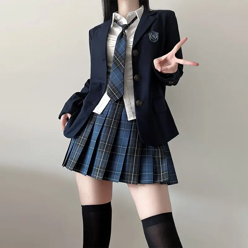 Japanese JK uniform sweet cute suit jacket shirt Kawaii JK uniform pleated skirt three-piece set of collegiate style outfit
Japanese JK uniform sweet cute suit jacket shirt Kawaii JK uniform pleated skirt three-piece set of collegiate style outfit