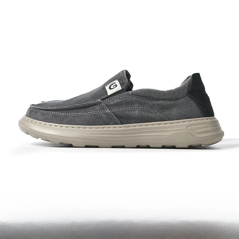 Lightweight Breathable Men's Slip-On Casual Shoes Summer Anti-Slip Simple Stylish Lazy Person One-Step Fashionable Sneakers
Lightweight Breathable Men's Slip-On Casual Shoes Summer Anti-Slip Simple Stylish Lazy Person One-Step Fashionable Sneakers