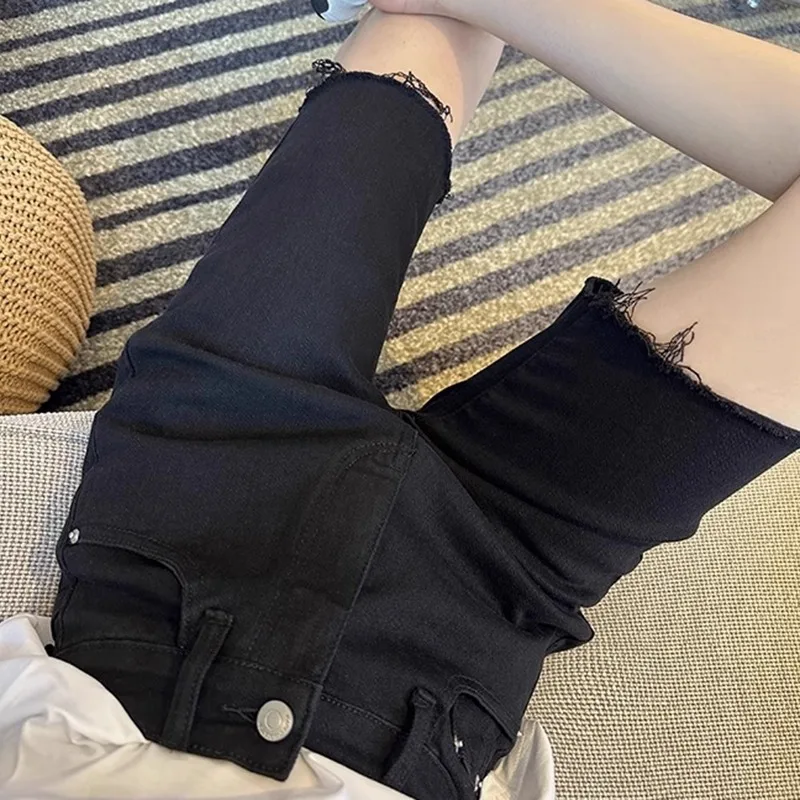 Тонкие летние джинсовые брюки с высокой талией, женские узкие эластичные студенческие брюки средней длины с пятью точками, хлопковые эластичные джинсы
Тонкие летние джинсовые брюки с высокой талией, женские узкие эластичные студенческие брюки средней длины с пятью точками, хлопковые эластичные джинсы