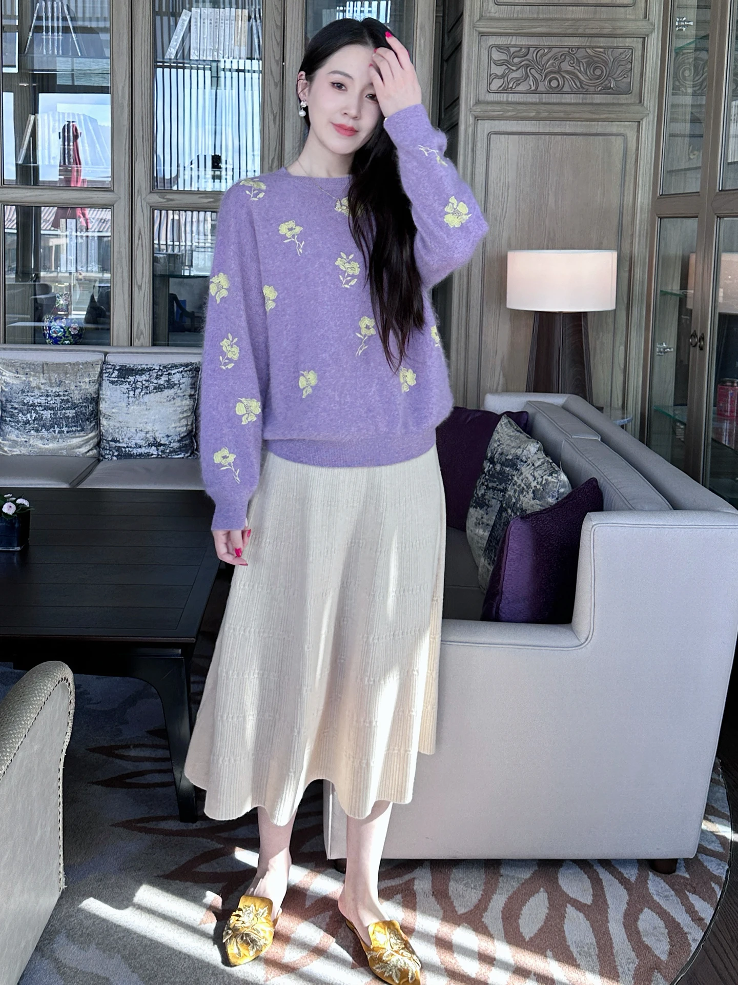 Оригинальный дизайн, китайская женская юбка-трапеция из плотной ткани, универсальная, осенне-зимняя, модная, элегантная
Оригинальный дизайн, китайская женская юбка-трапеция из плотной ткани, универсальная, осенне-зимняя, модная, элегантная