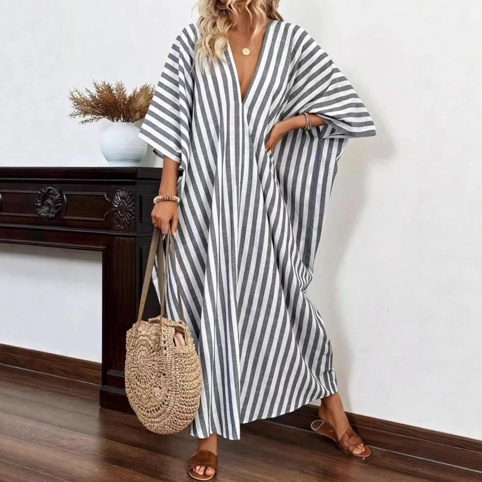 Elegant Striped Maxi Dress Deep V-neck Batwing Sleeve Casual Loose Long Beac Vacatio Dresses
Elegant Striped Maxi Dress Deep V-neck Batwing Sleeve Casual Loose Long Beac Vacatio Dresses