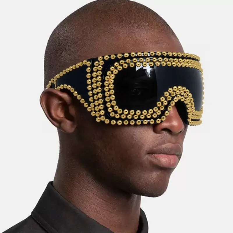 Солнцезащитные очки в стиле хип-хоп, очень большие, квадратные, с заклепками, унисекс, в стиле панк-маски, для тематических вечеринок, концертов, для смелого образа, 2026
Солнцезащитные очки в стиле хип-хоп, очень большие, квадратные, с заклепками, унисекс, в стиле панк-маски, для тематических вечеринок, концертов, для смелого образа, 2026