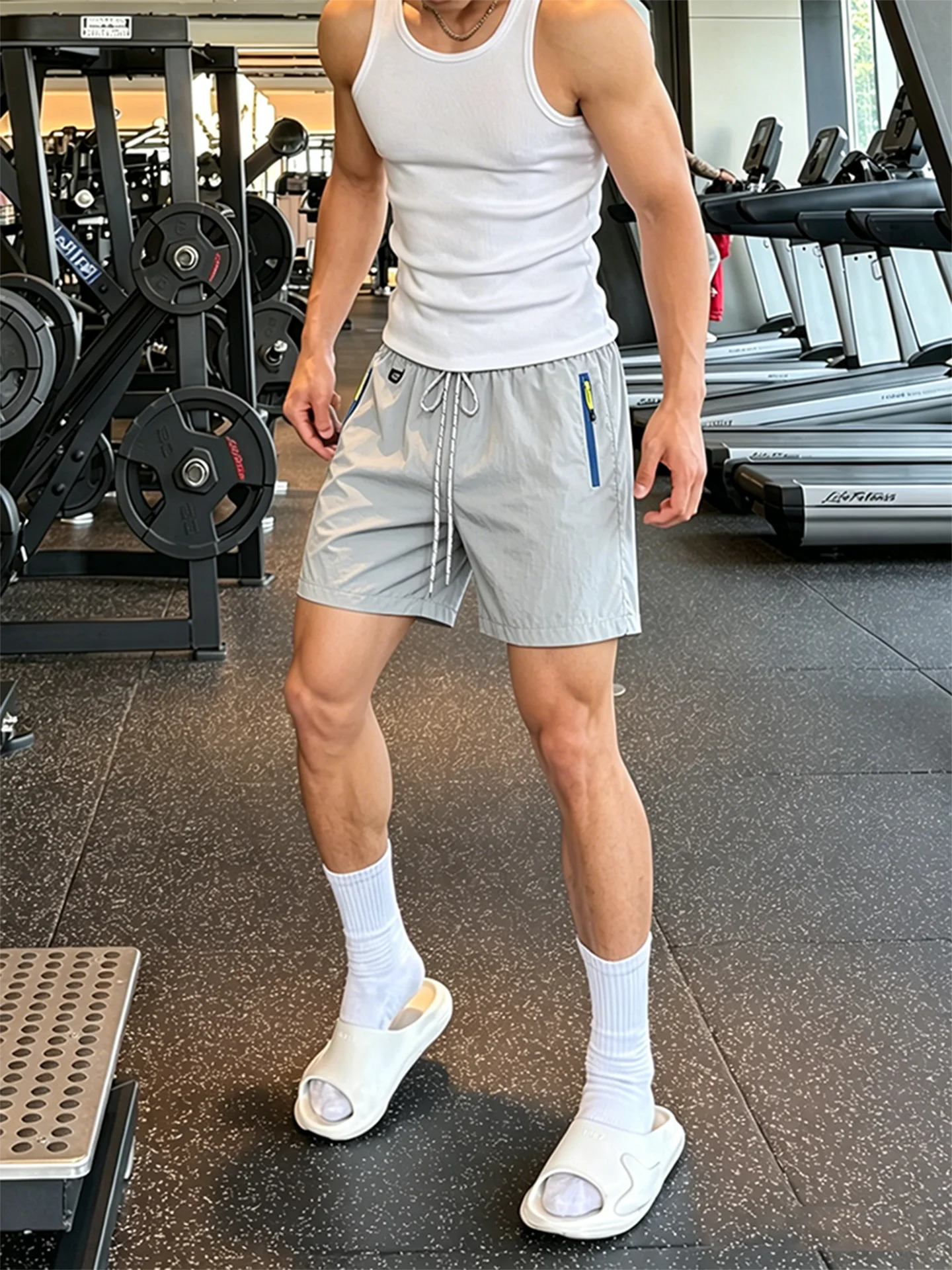Quick Dry Nylon Shorts Men's Summer Thin Fourths Badminton Training Outdoor Beach Sports Fitness Casual Low Waist Shorts
Quick Dry Nylon Shorts Men's Summer Thin Fourths Badminton Training Outdoor Beach Sports Fitness Casual Low Waist Shorts