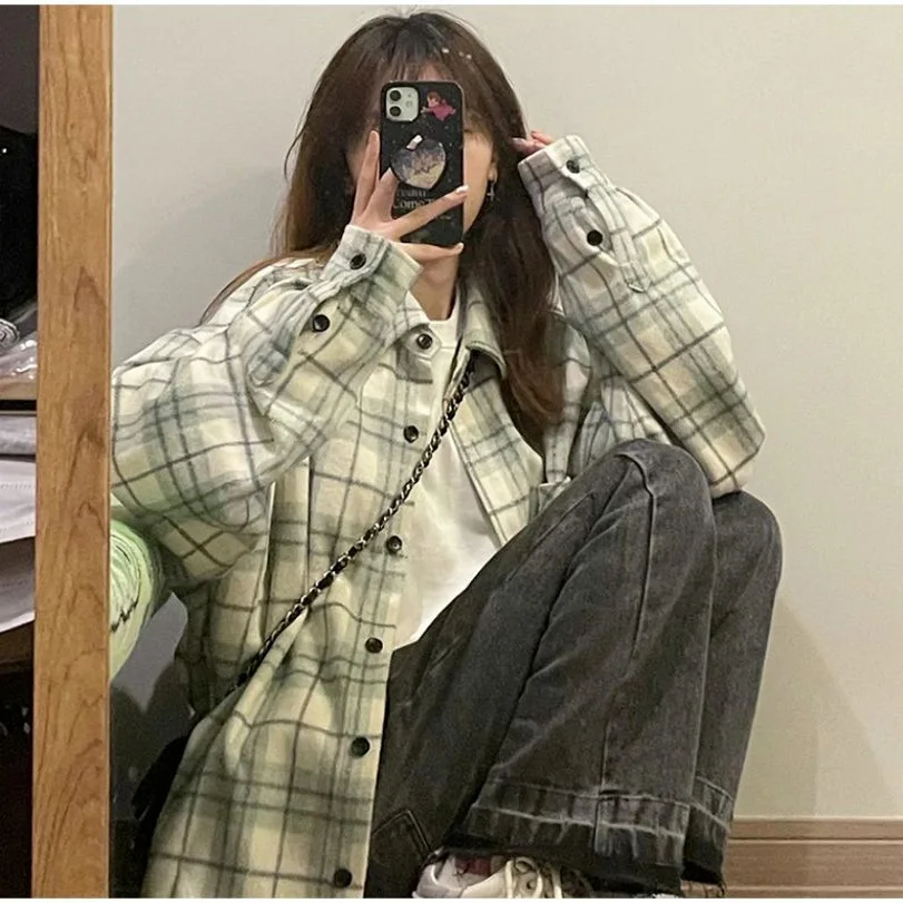 plus Size 300 Pounds American Retro Plaid Shirt Jacket Women Early Spring Unique Top Korean Style Loose Fit Long Sleeve
plus Size 300 Pounds American Retro Plaid Shirt Jacket Women Early Spring Unique Top Korean Style Loose Fit Long Sleeve